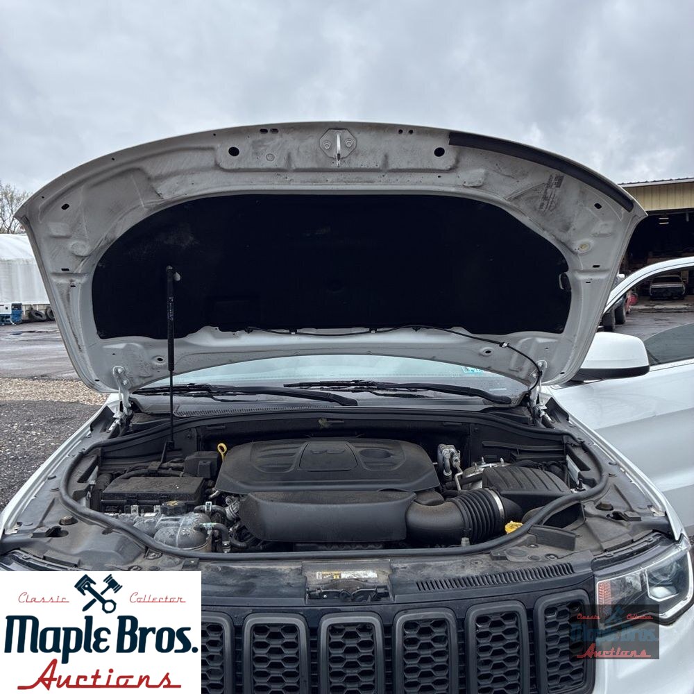 2020 Jeep Grand Cherokee Laredo E