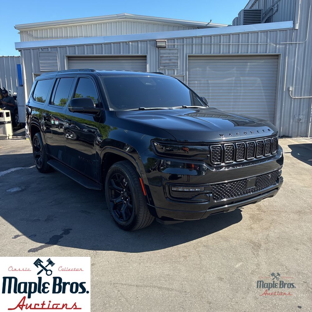 2025 Jeep Wagoneer L Series II Carbide 4x4