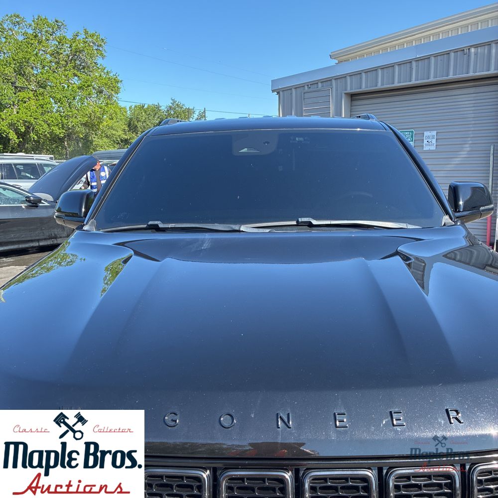 2025 Jeep Wagoneer L Series II Carbide 4x4