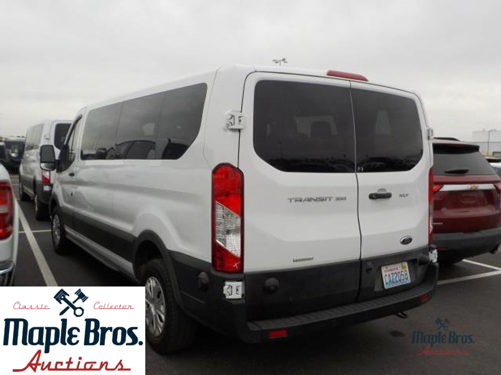 2024 Ford Transit Passenger Wagon XLT