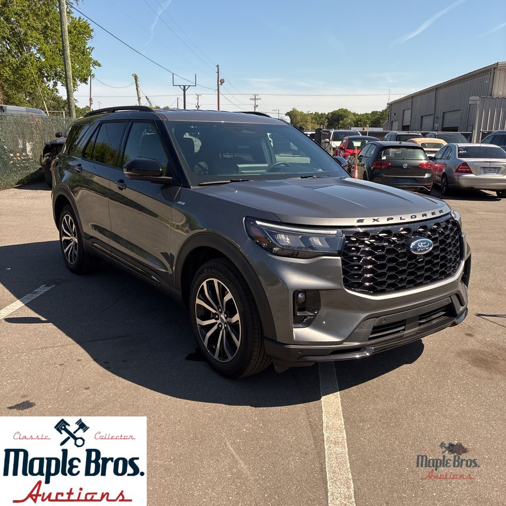 2026 Ford Explorer ST-Line