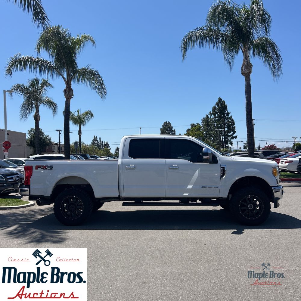 2017 Ford F-250 Super Duty Lariat