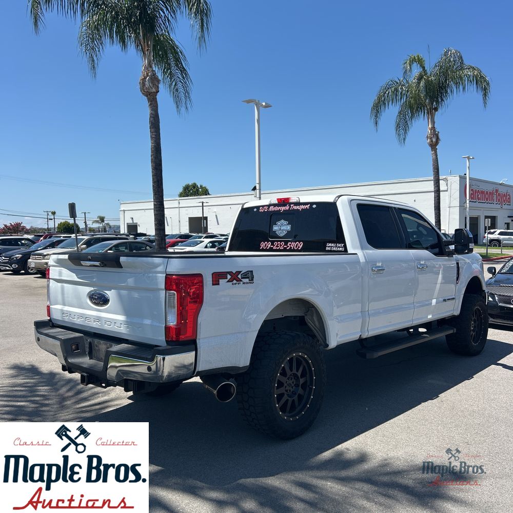 2017 Ford F-250 Super Duty Lariat