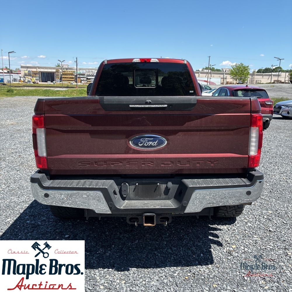 2017 Ford F-350 Super Duty Lariat