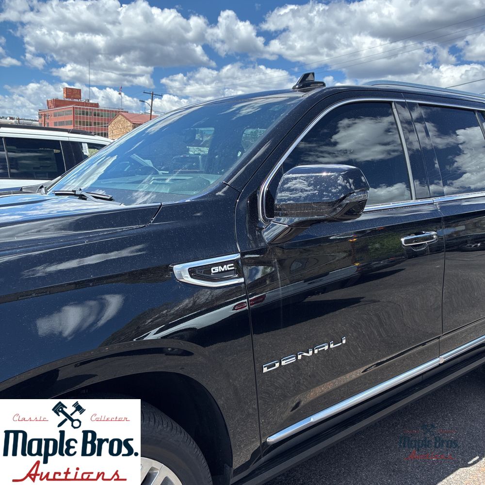 2023 GMC Yukon Denali