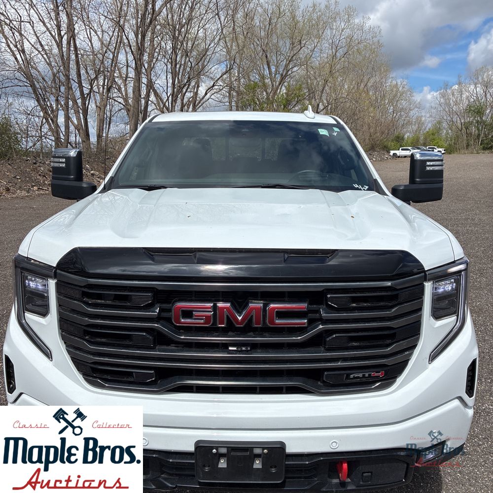 2025 GMC Sierra 1500 AT4