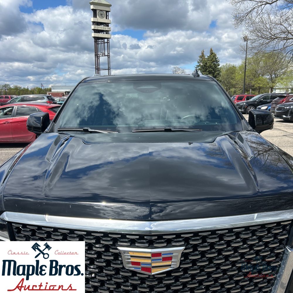 2024 Cadillac Escalade ESV Premium Luxury