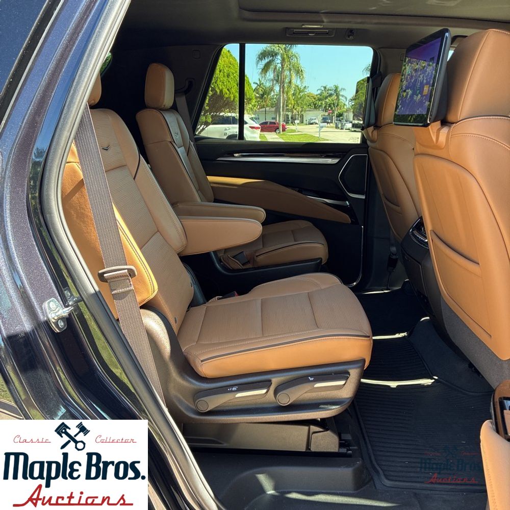 2025 Cadillac Escalade Premium Luxury