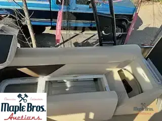 2017 Palm Beach 220 Ultra RRE