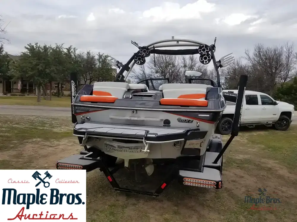 2019 Malibu 22 MXZ Wakesetter