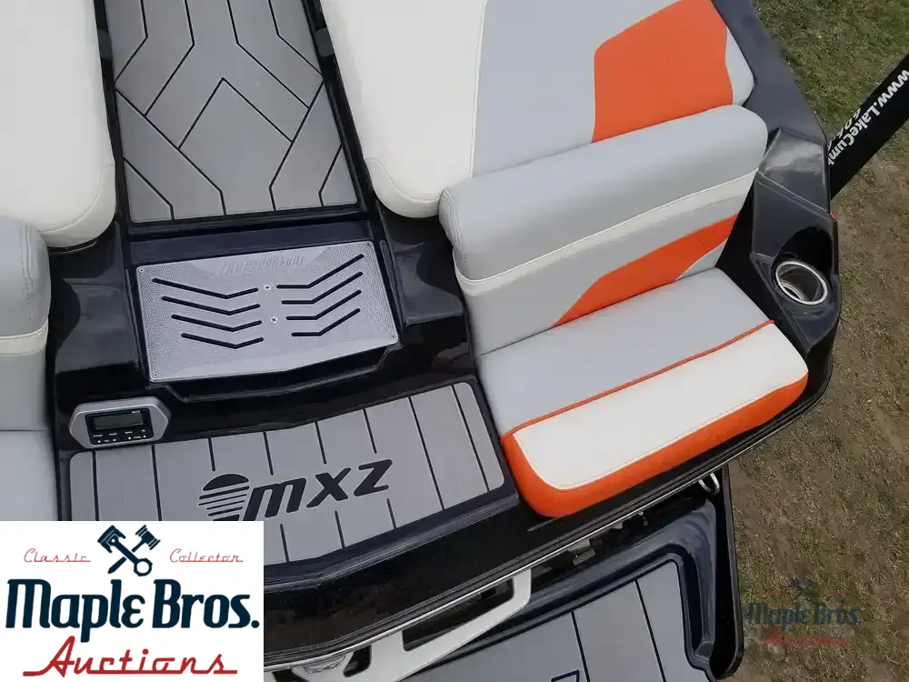 2019 Malibu 22 MXZ Wakesetter