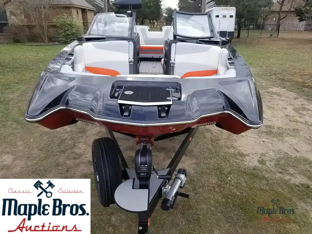 2019 Malibu 22 MXZ Wakesetter