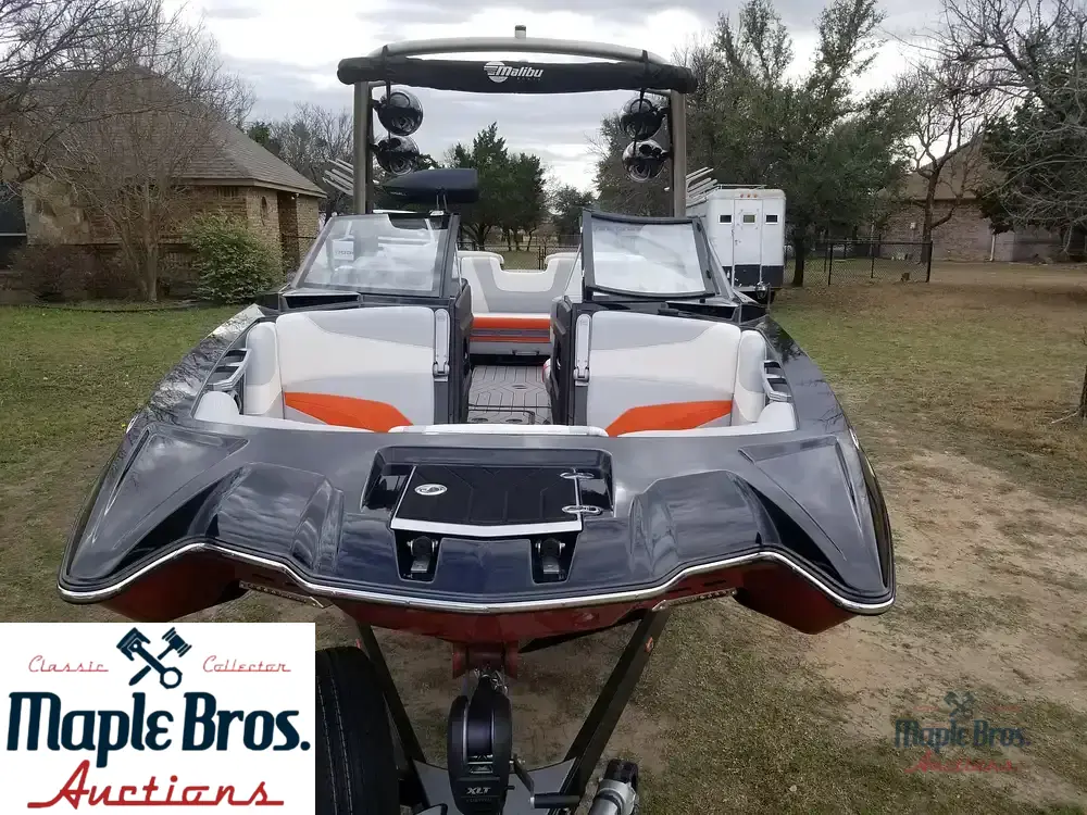2019 Malibu 22 MXZ Wakesetter
