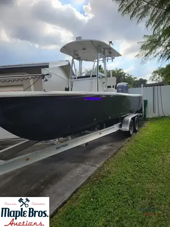 2013 Sea Hunt 24 BR