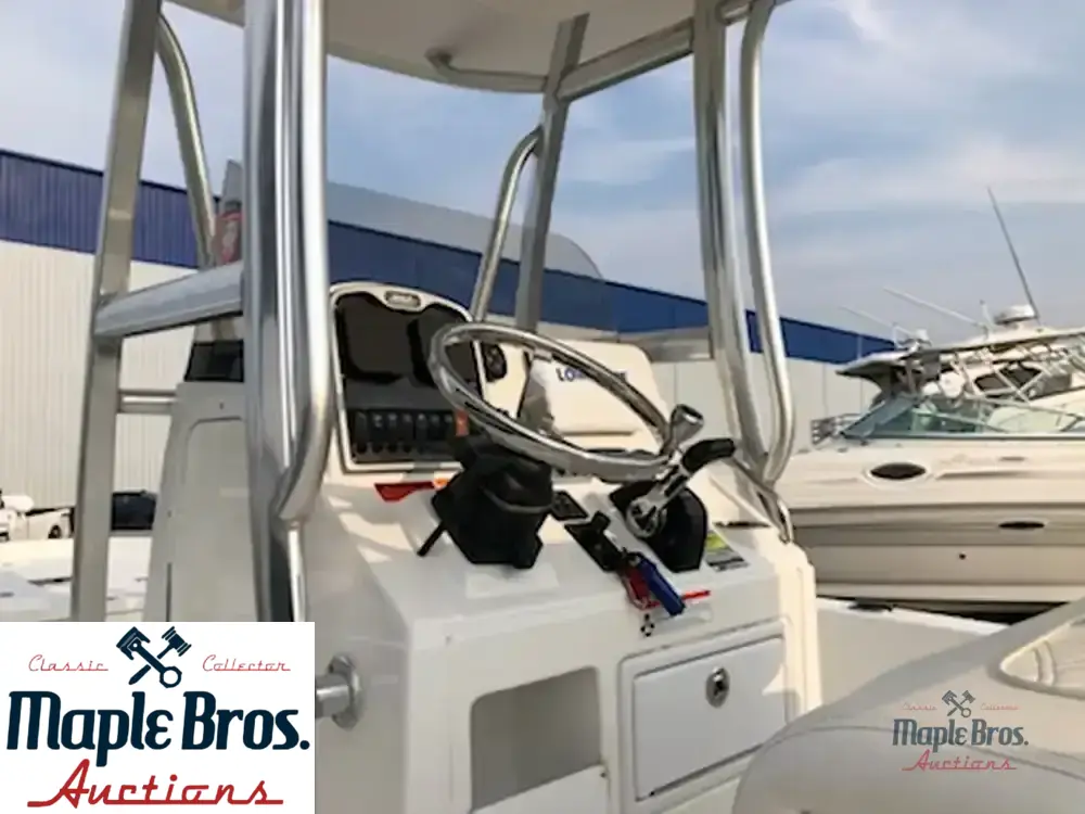 2013 Sea Hunt 24 BR