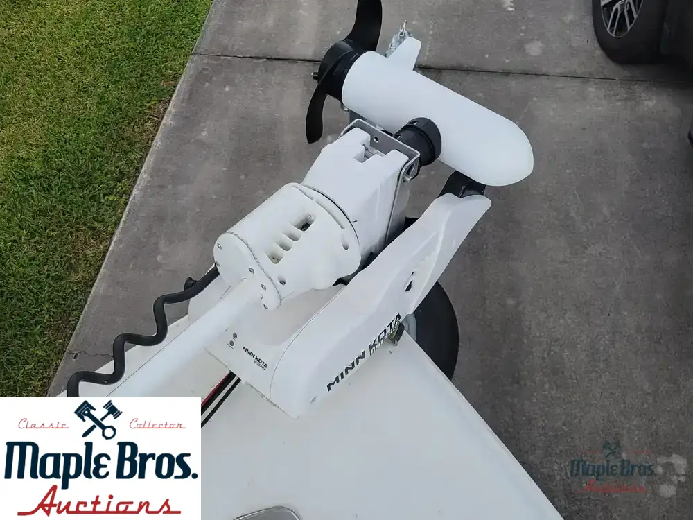 2013 Sea Hunt 24 BR