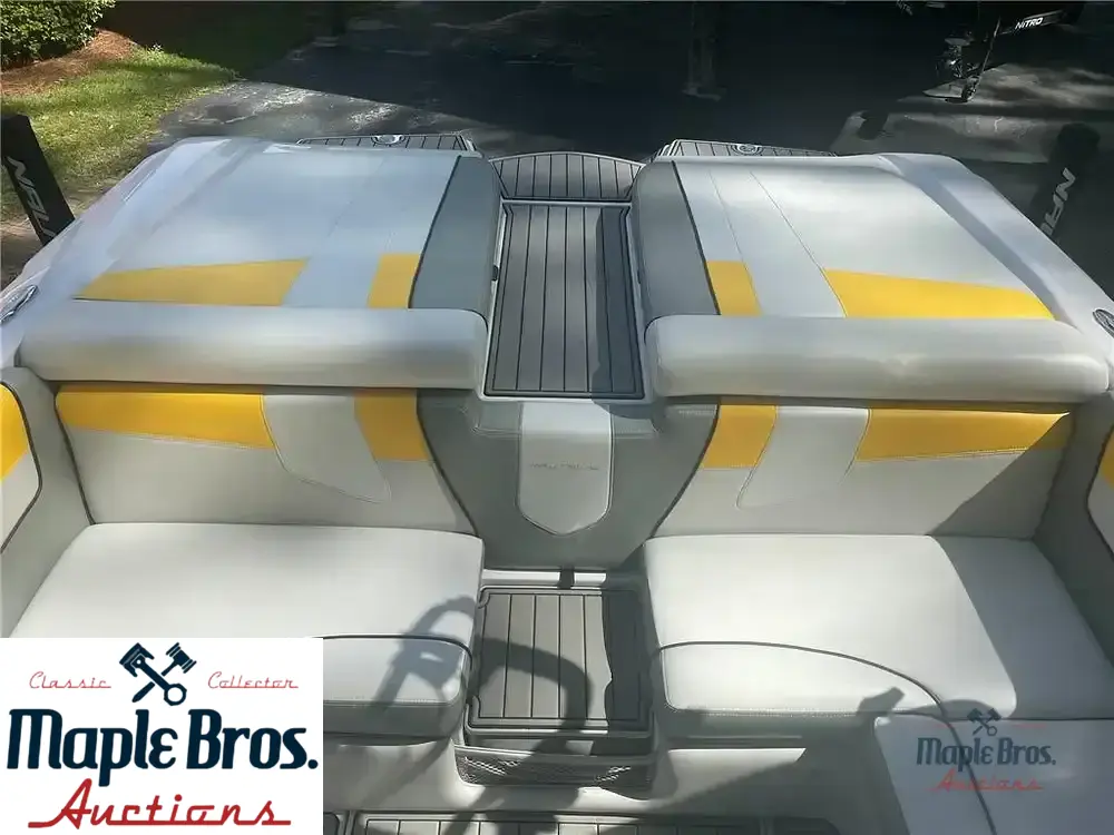 2014 Super Air Nautique Team Edition 230