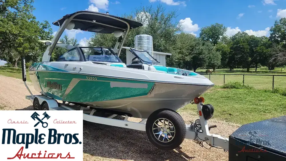 2020 Malibu 22 LSV