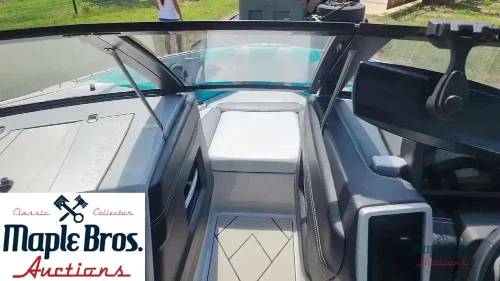 2020 Malibu 22 LSV