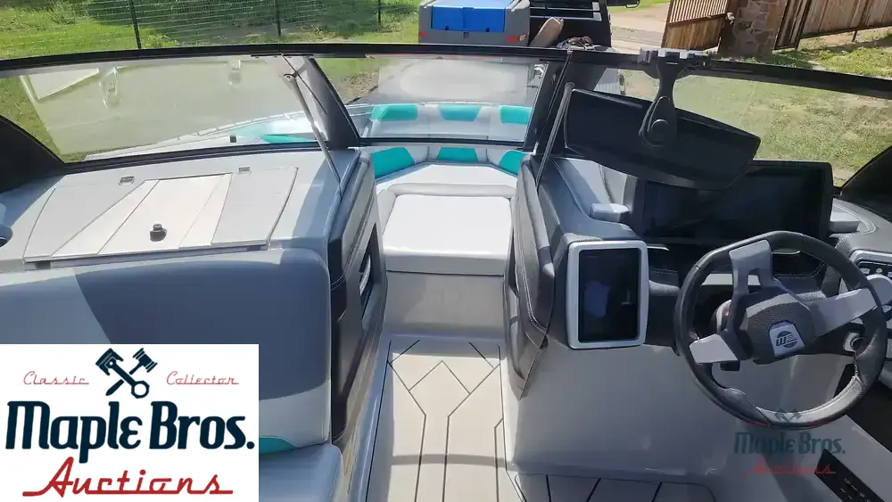 2020 Malibu 22 LSV