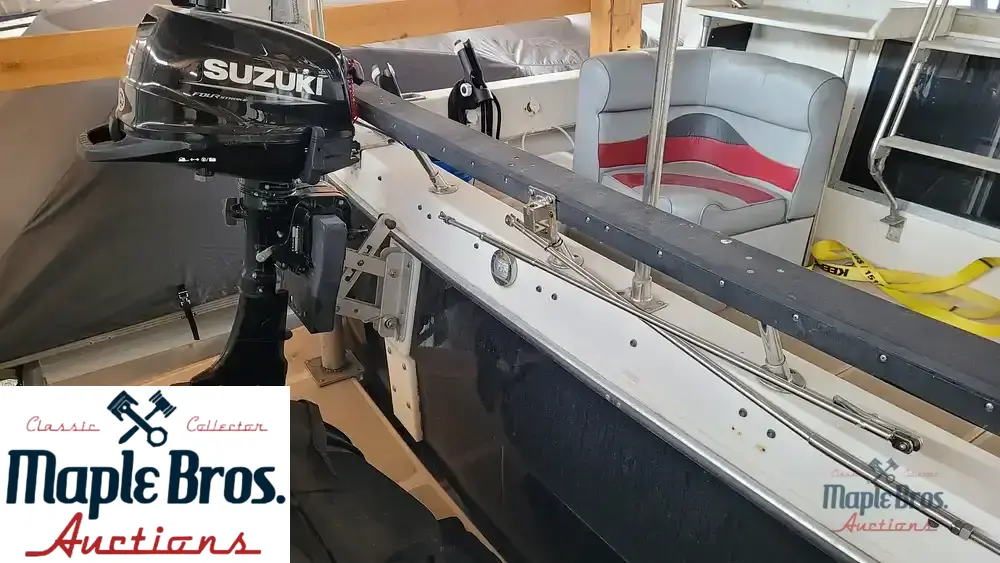 1983 Bayliner 3288 MY