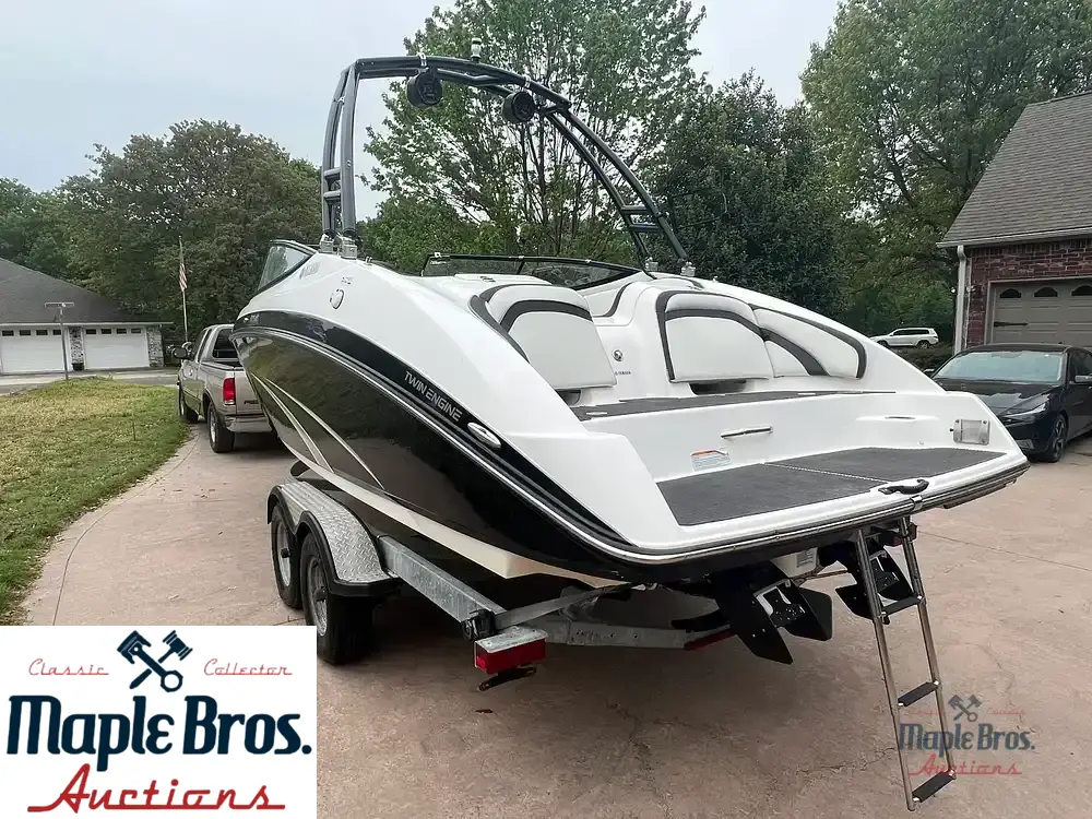 2015 Yamaha SX240