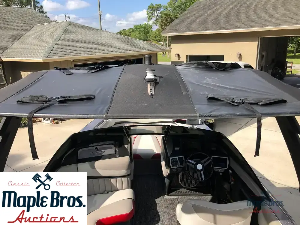 2015 Malibu Wakesetter 22 Mxz