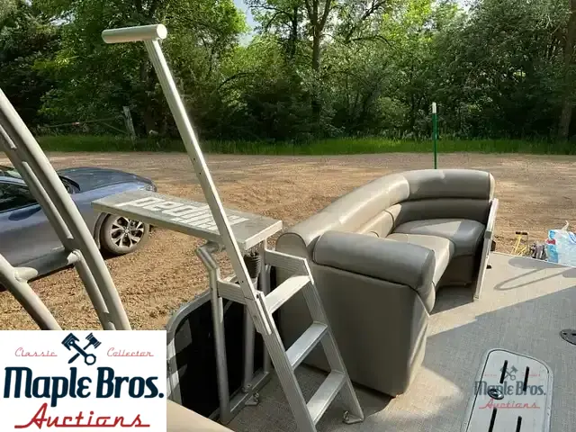 2018 Premier 240 Sunsation PTX