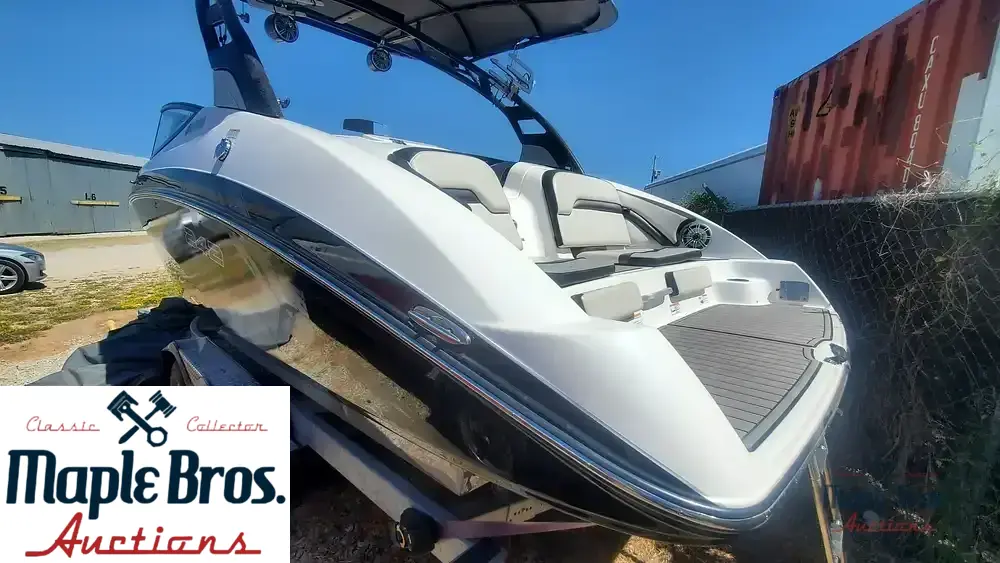 2017 Yamaha 242X
