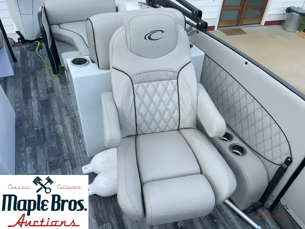 2019 Crest Caribbean 250 SLRC