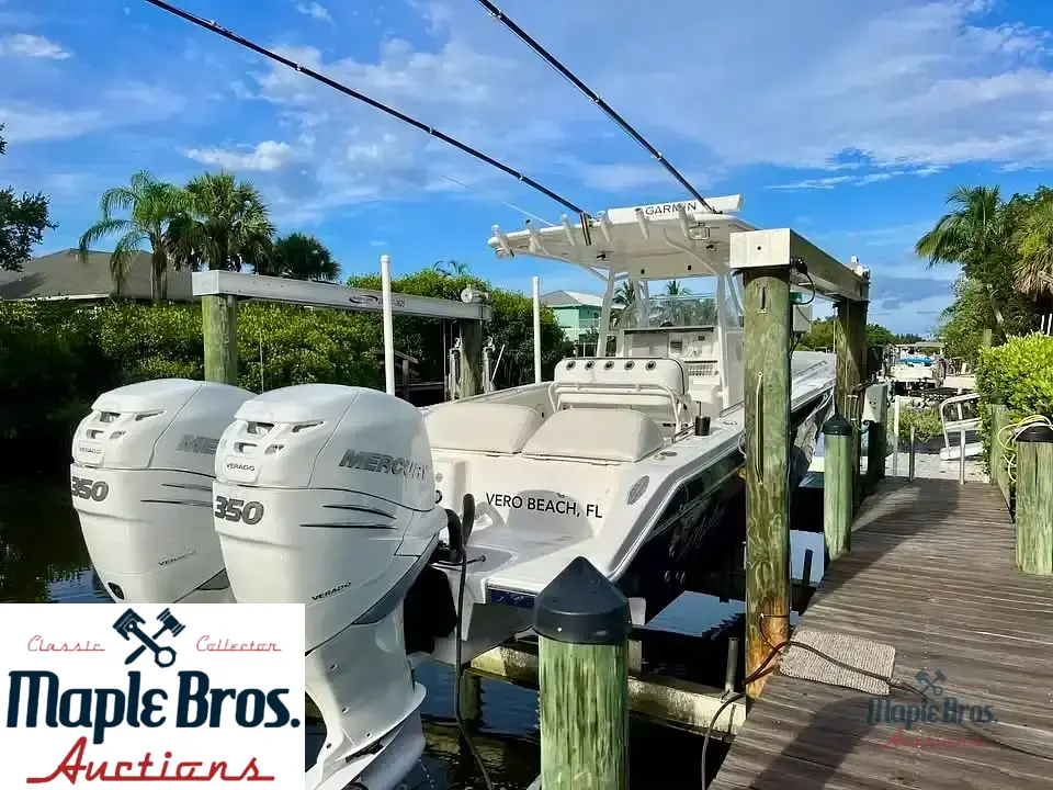 2006 Marlago FS 35 Center Console Cuddy