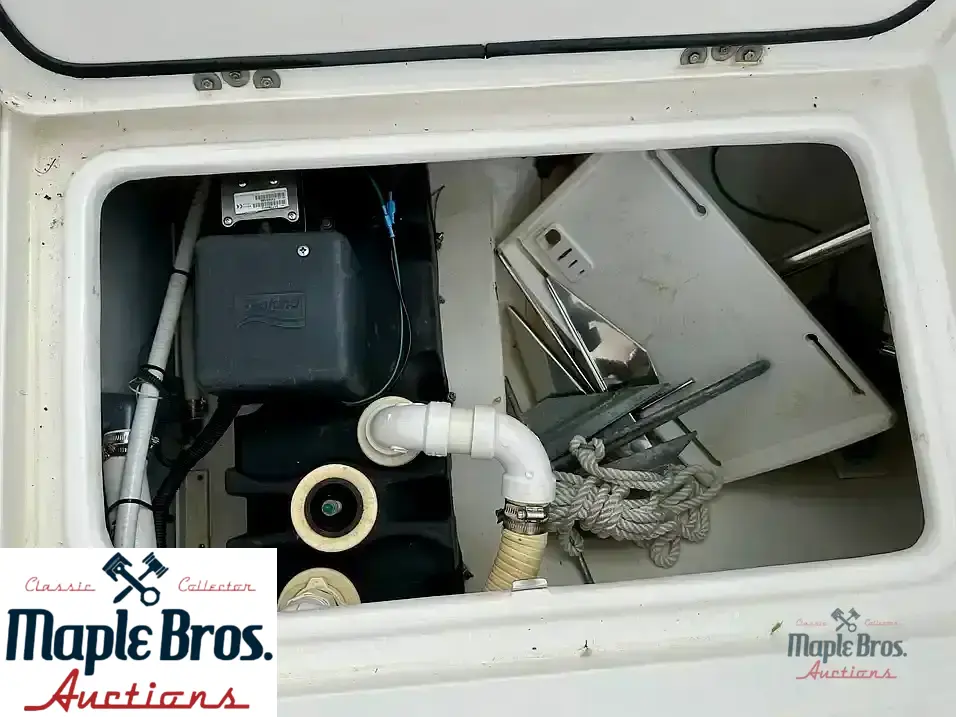 2006 Marlago FS 35 Center Console Cuddy