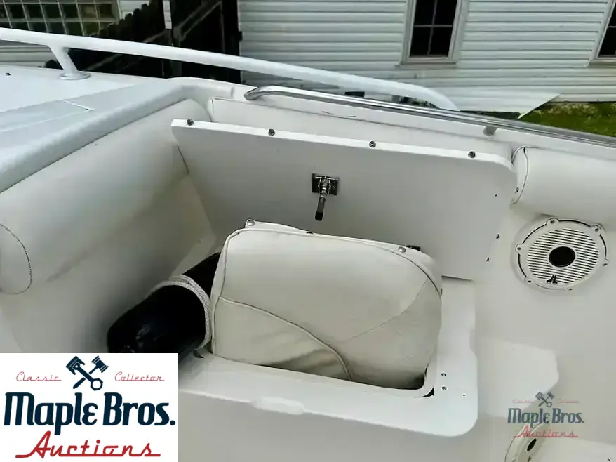 2006 Marlago FS 35 Center Console Cuddy