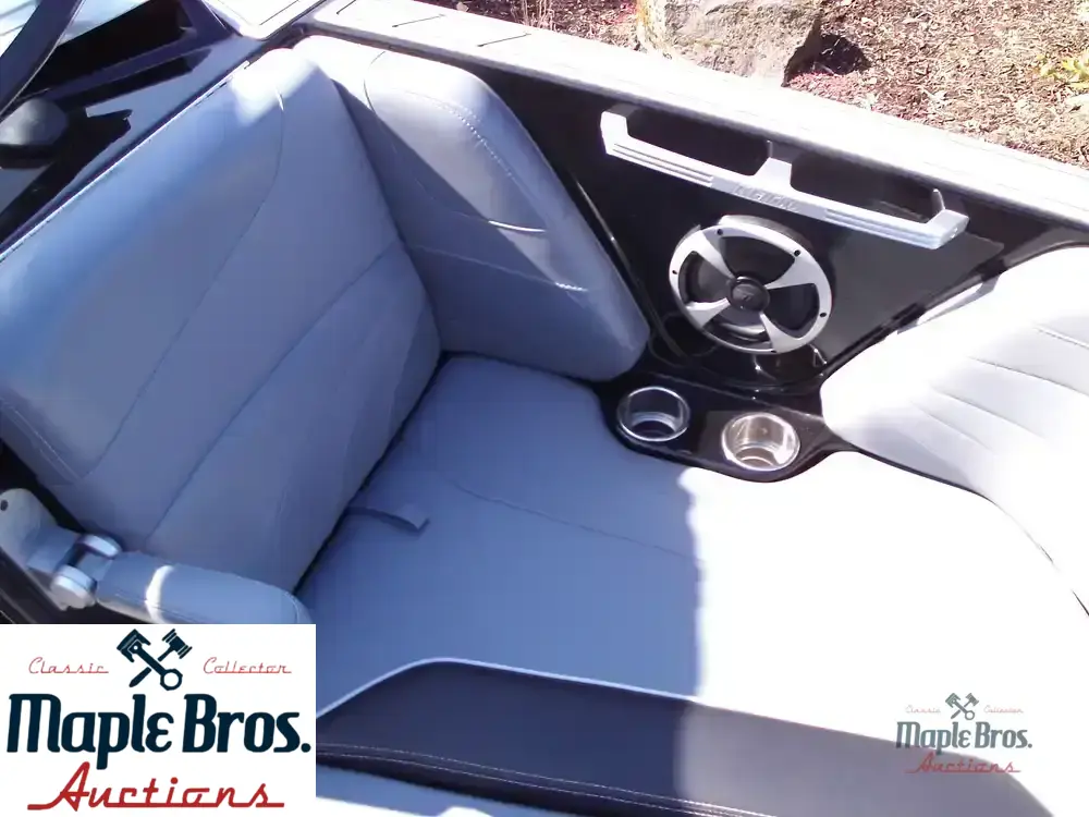 2020 Malibu Wakesetter 22 MXZ