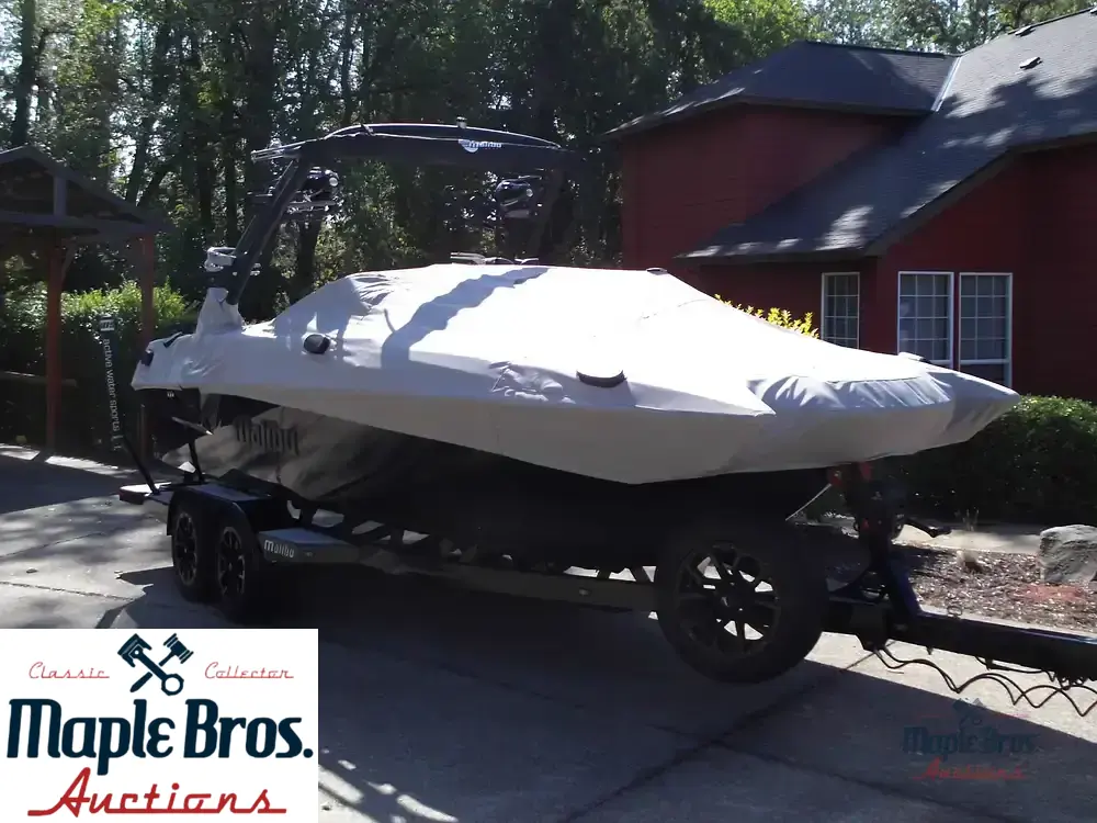2020 Malibu Wakesetter 22 MXZ