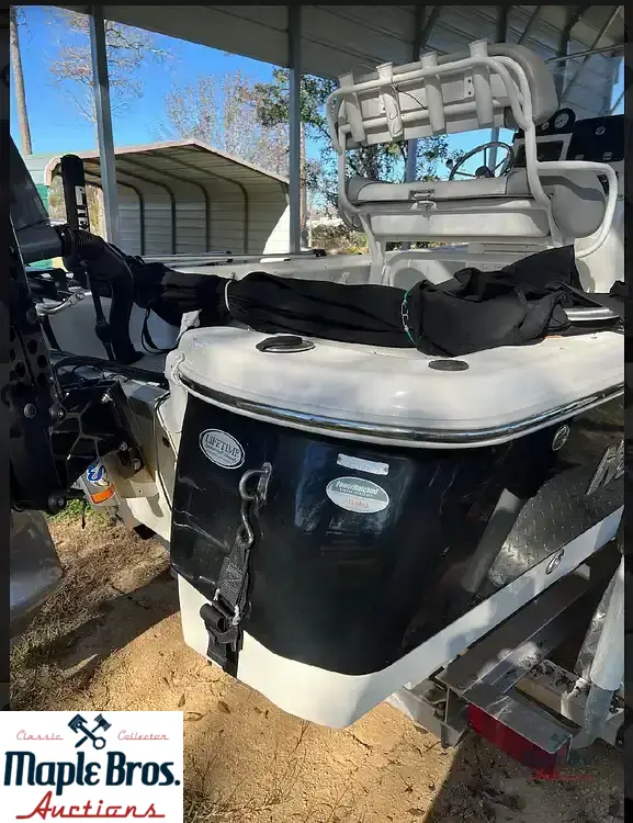2021 NauticStar 215 XTS Shallow Bay