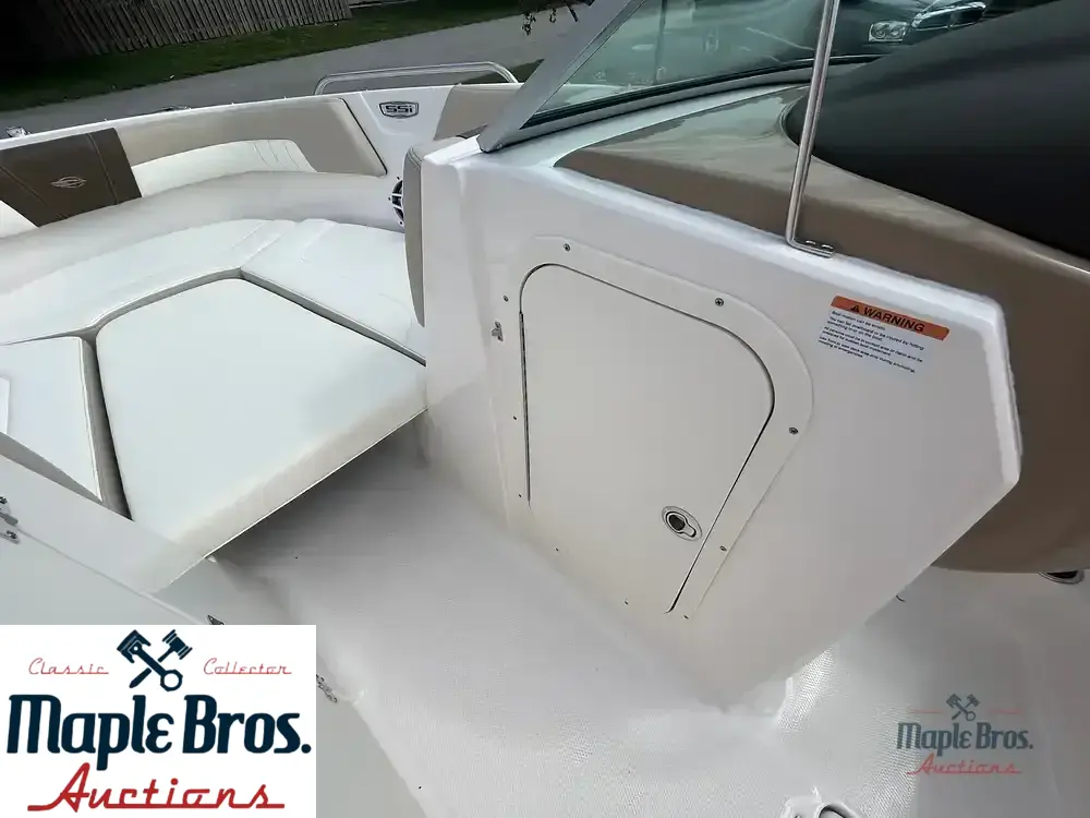 2022 Chaparral 23 SSi OB