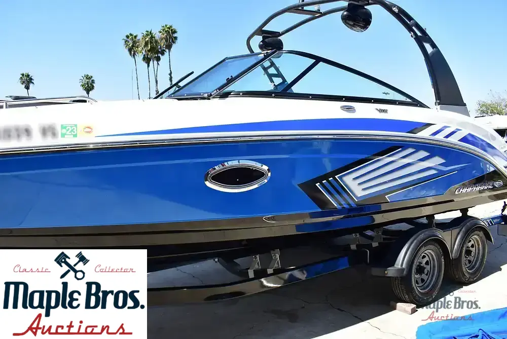 2018 Chaparral 2430 VRX