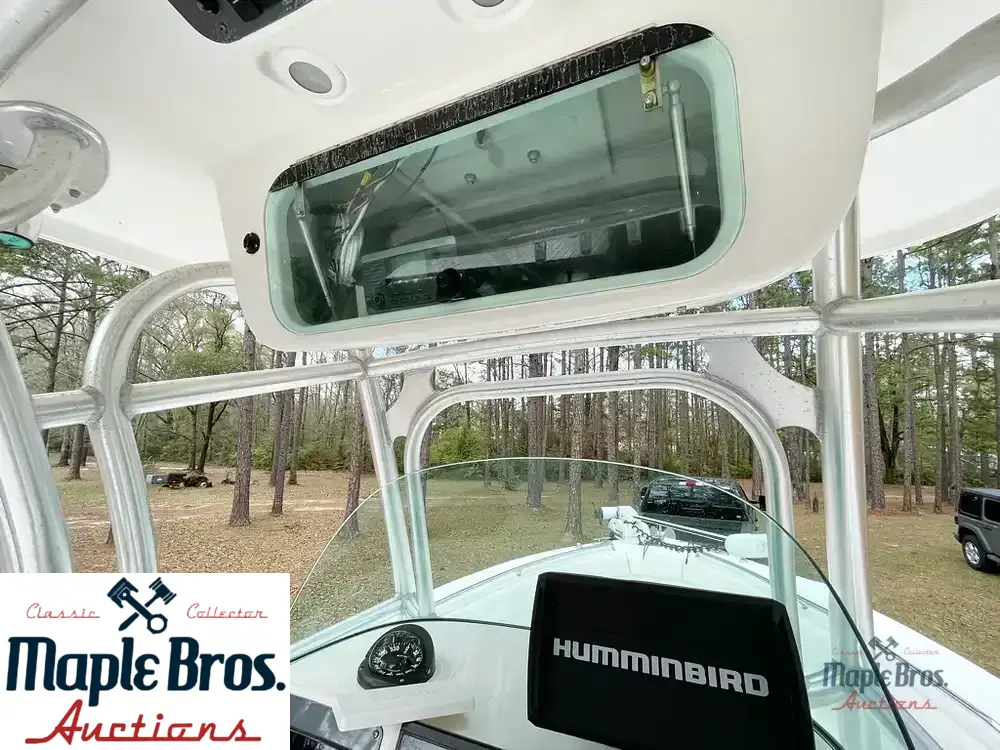 2013 Robalo R260