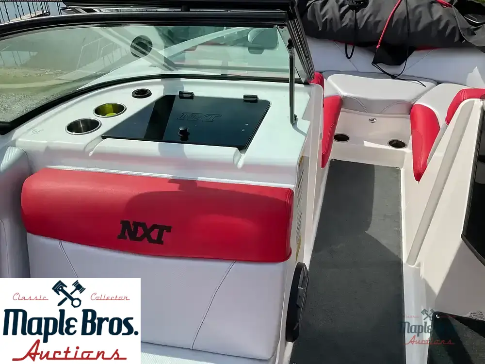 2018 Mastercraft NXT 22
