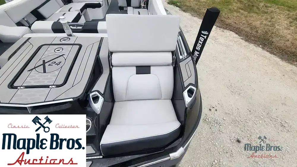 2020 Mastercraft X24