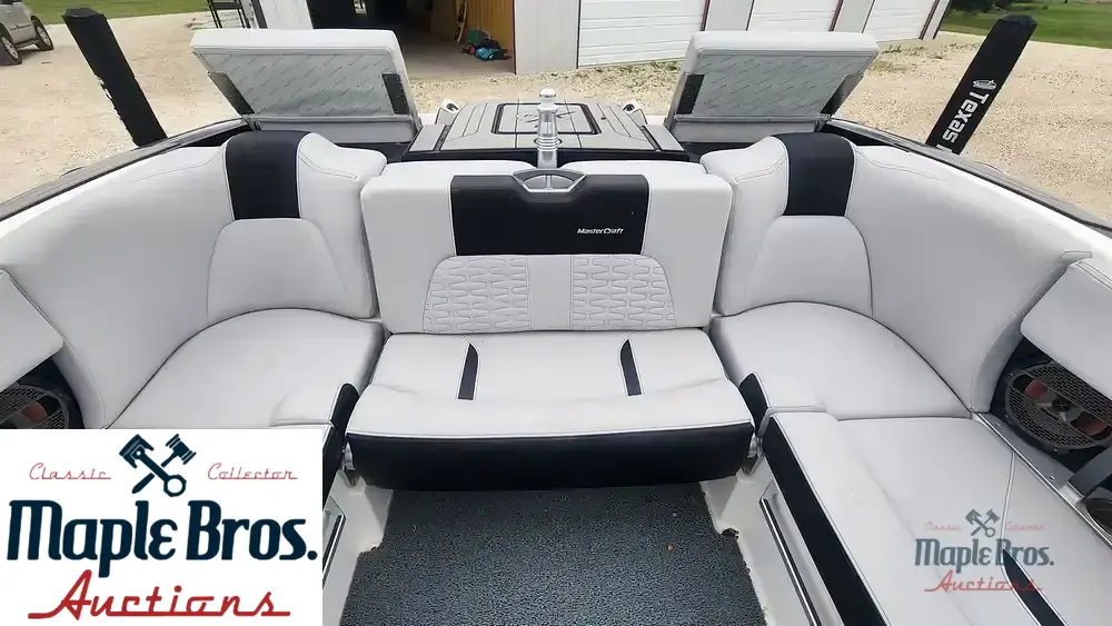 2020 Mastercraft X24