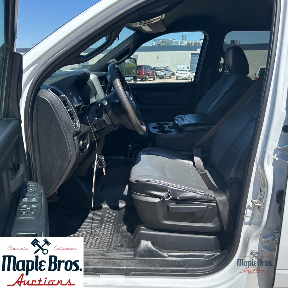 2024 Ram 3500 Chassis Tradesman SLT Laramie Limited
