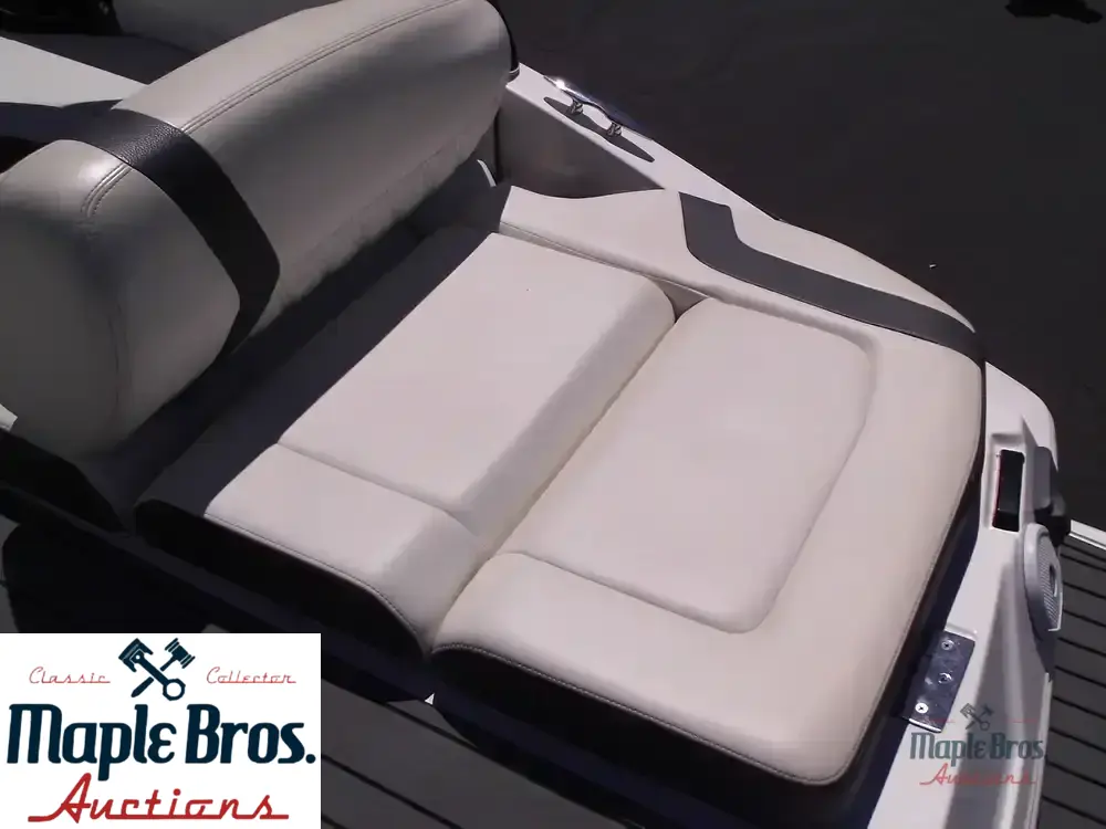 2020 Regal 2300