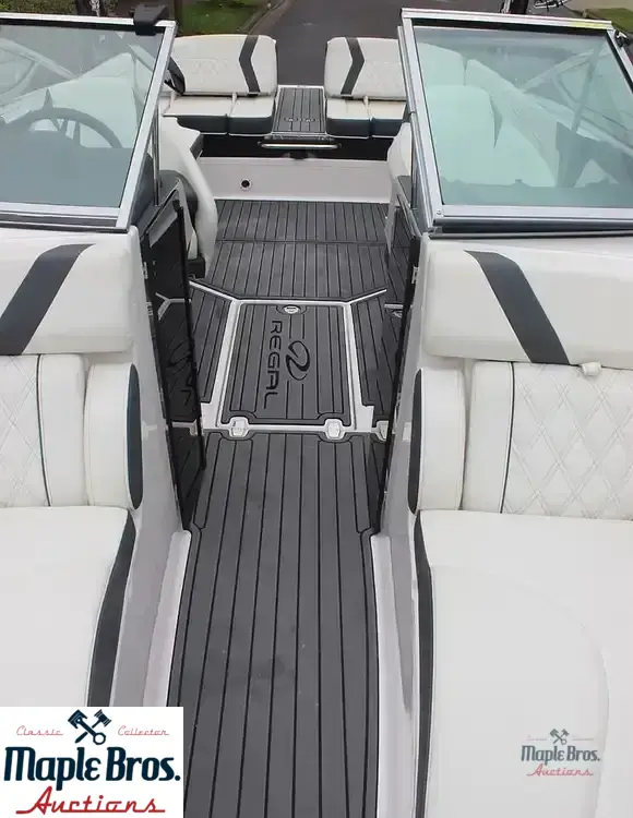 2020 Regal 2300
