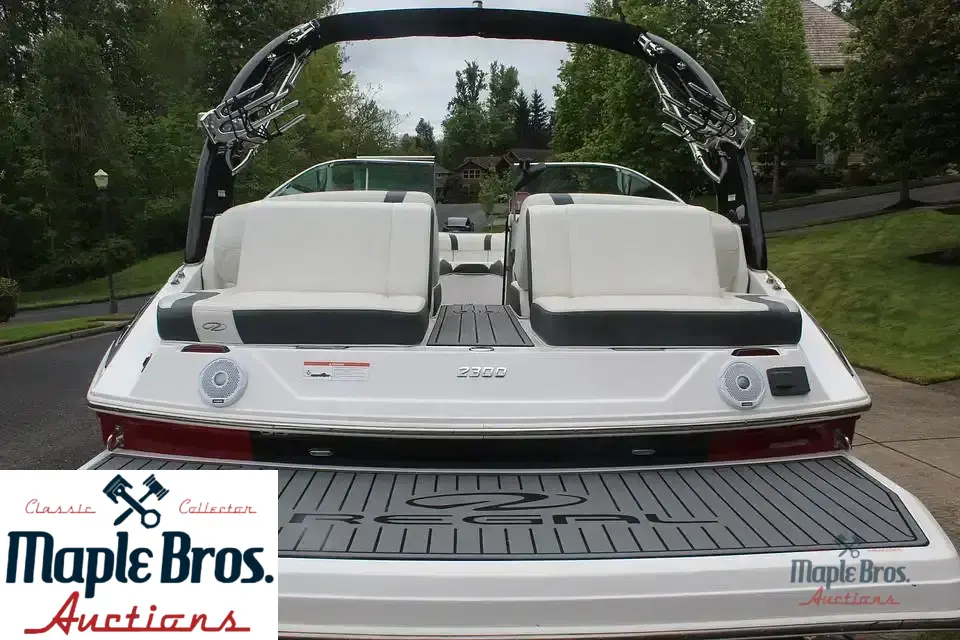 2020 Regal 2300
