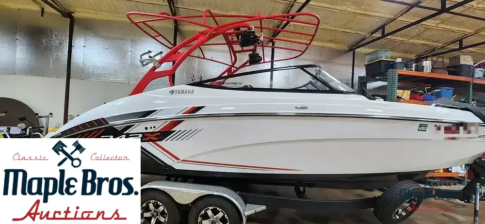 2019 Yamaha 242X E-Series