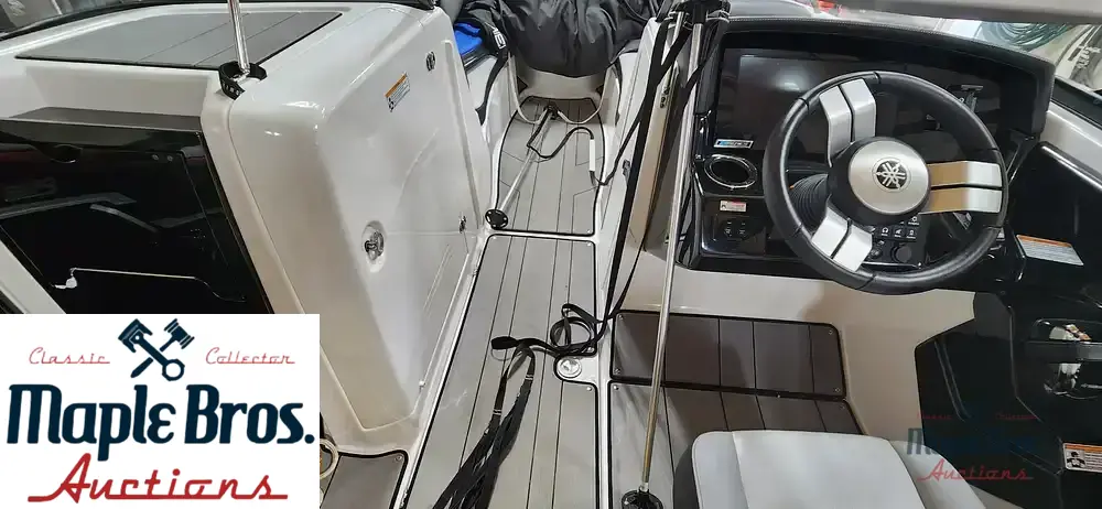 2019 Yamaha 242X E-Series