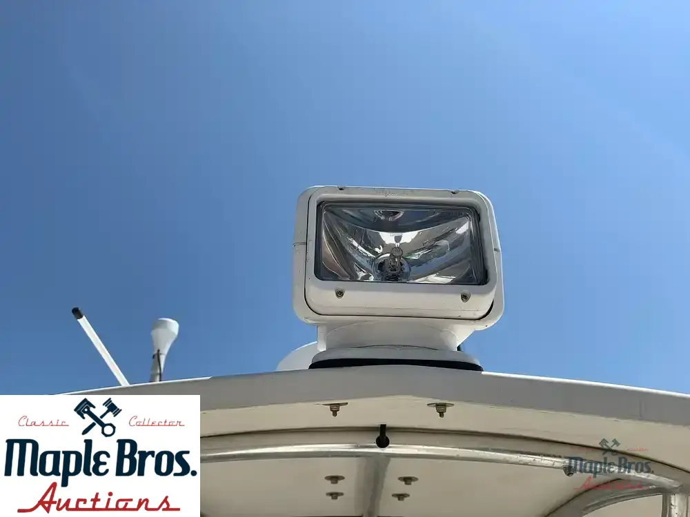 2003 World Cat 270 TE