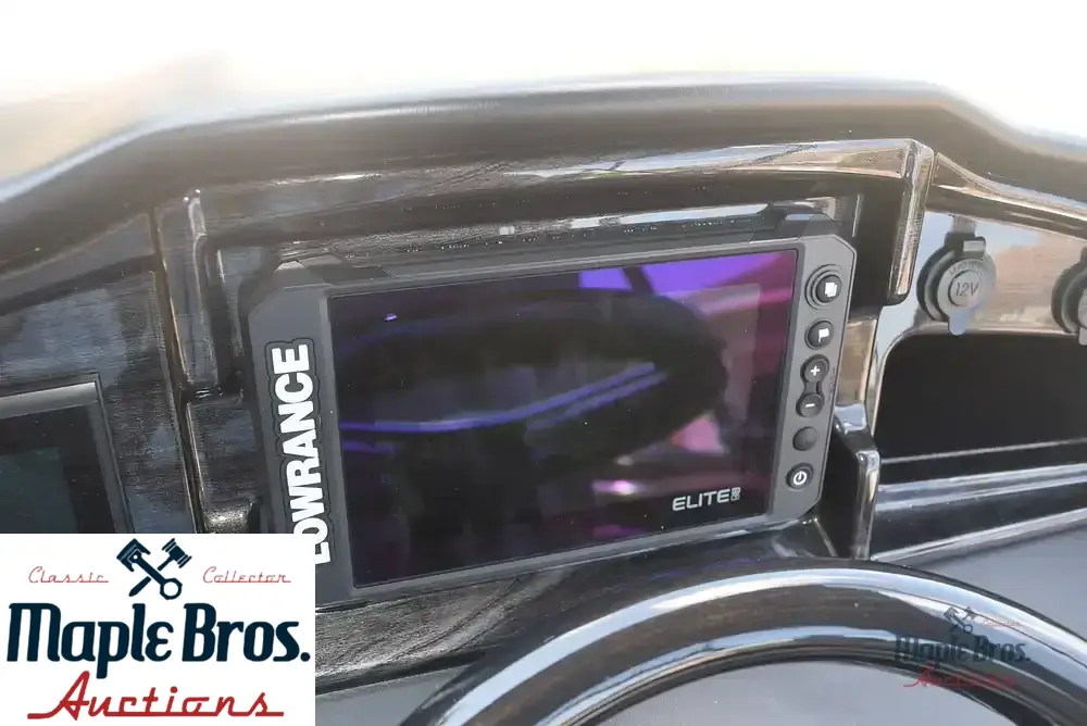 2022 Bentley 253 Elite Swingback DC FT